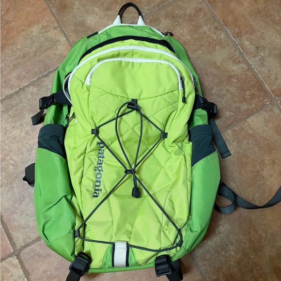 Patagonia Lime Green Backpack - Picture 1 of 8